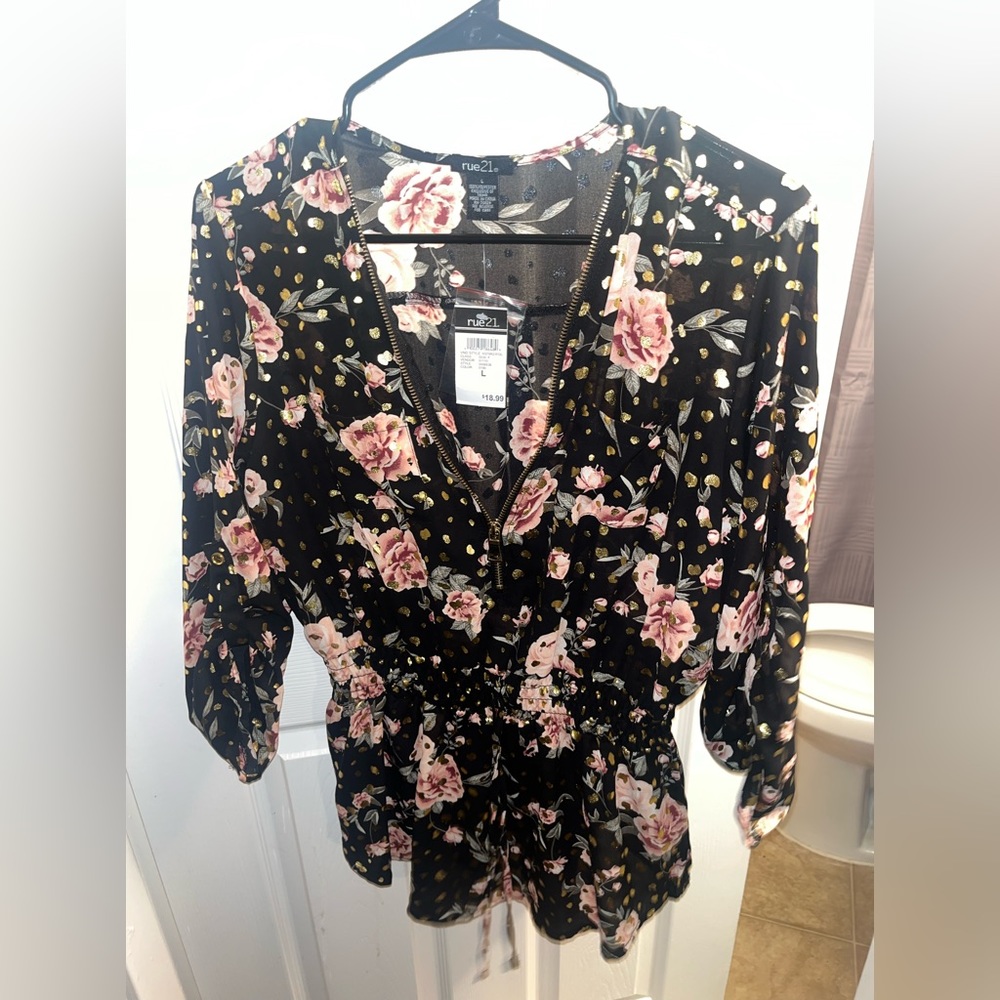 Rue 21 flower blouse